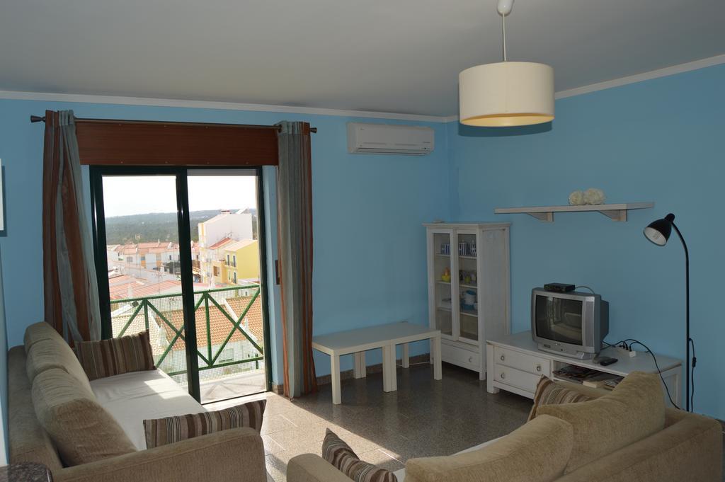 Apartamento Sol E Mar 2 Монте-Гордо Экстерьер фото